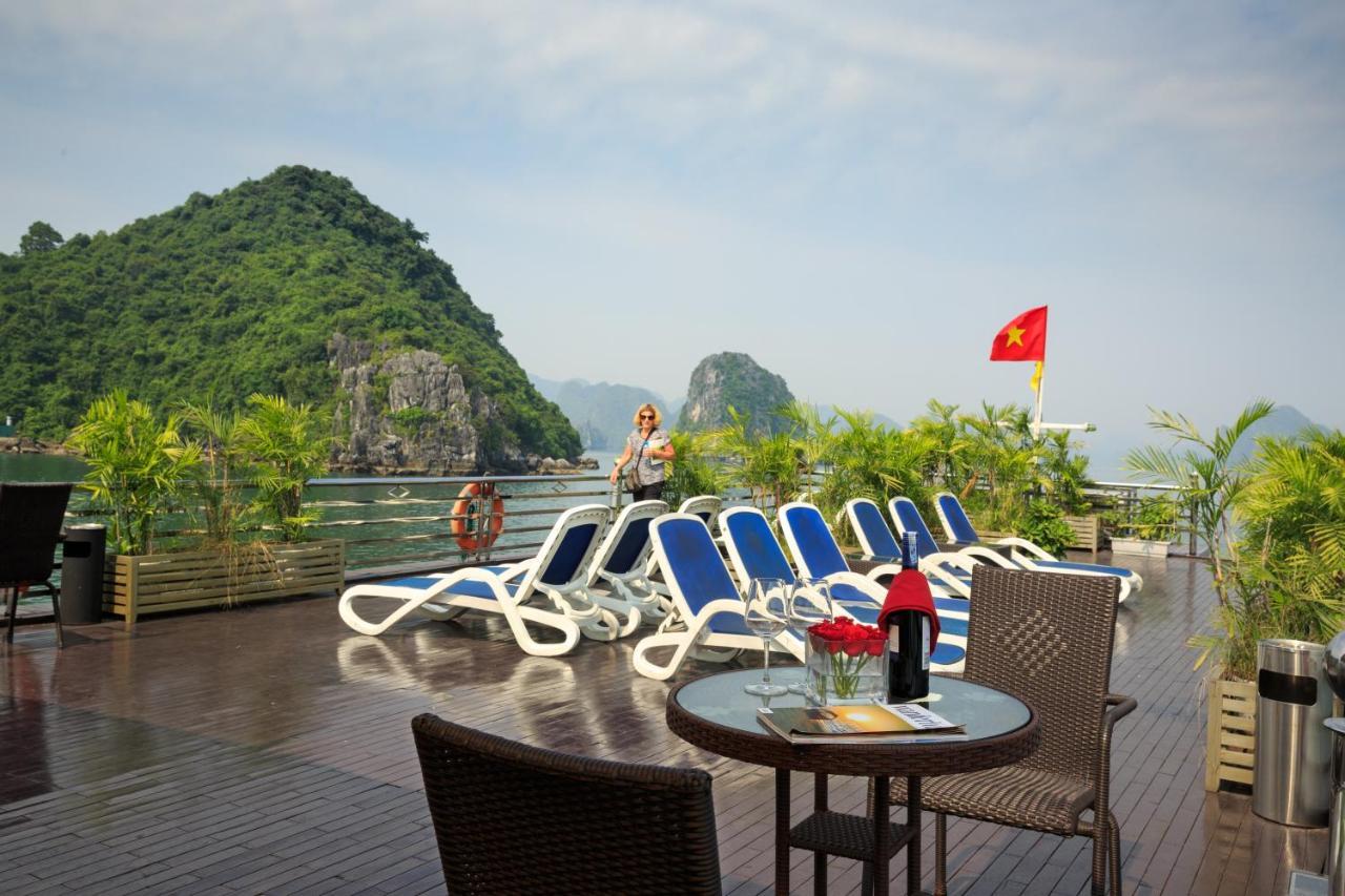 Majestic Halong Cruise Hotel Ha Long Exterior photo